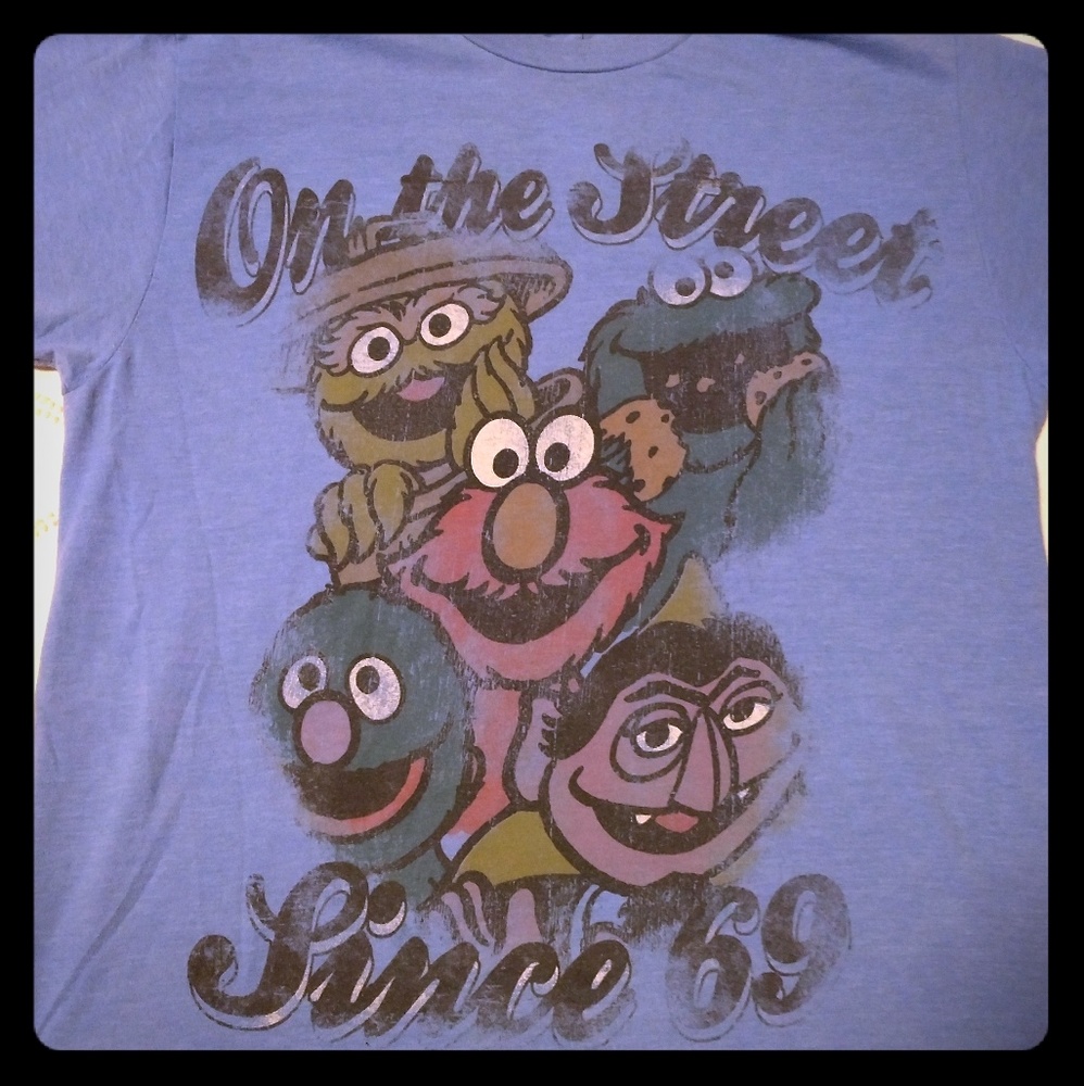 Vintage sesame street shirt size medium